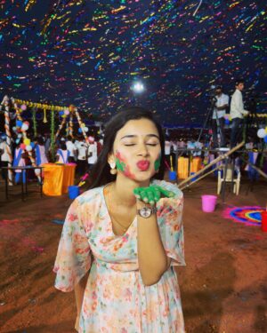 Trupti Mirambika Instagram - Happy Holi ❤️💐☺️