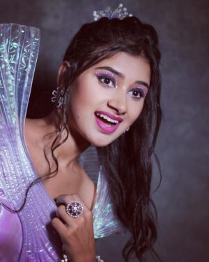 Trupti Mirambika Instagram - 💜💟💜
#lavender #love