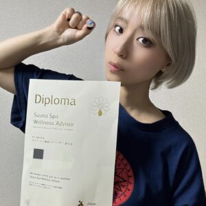 Tsunko Instagram - ♥️ご報告♥️

サウナが好きすぎて....

サウナ・スパ健康アドバイザーの資格
取りました❗️😙✨