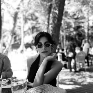 Tuğçe Açıkgöz Instagram - @eesraa.h 🍸🌞