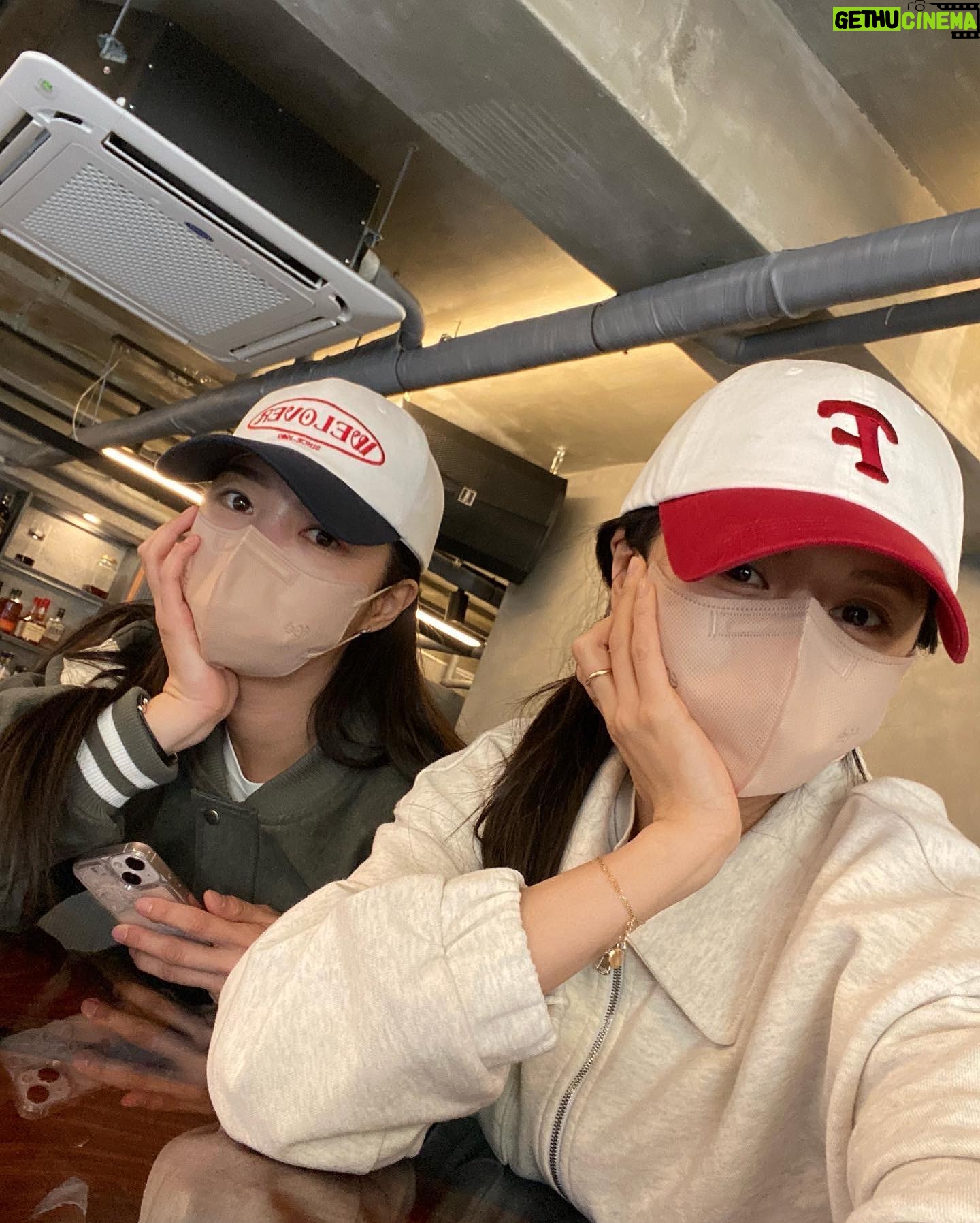 Uhm Hyun-kyung Instagram - 보름이랑 오랜만에 데이트💕 에스프레소 맛집 찾았다아🤟🏻