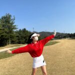 Uhm Hyun-kyung Instagram - 윤영이 첫필드 동행⛳️ #거기서거기 😭