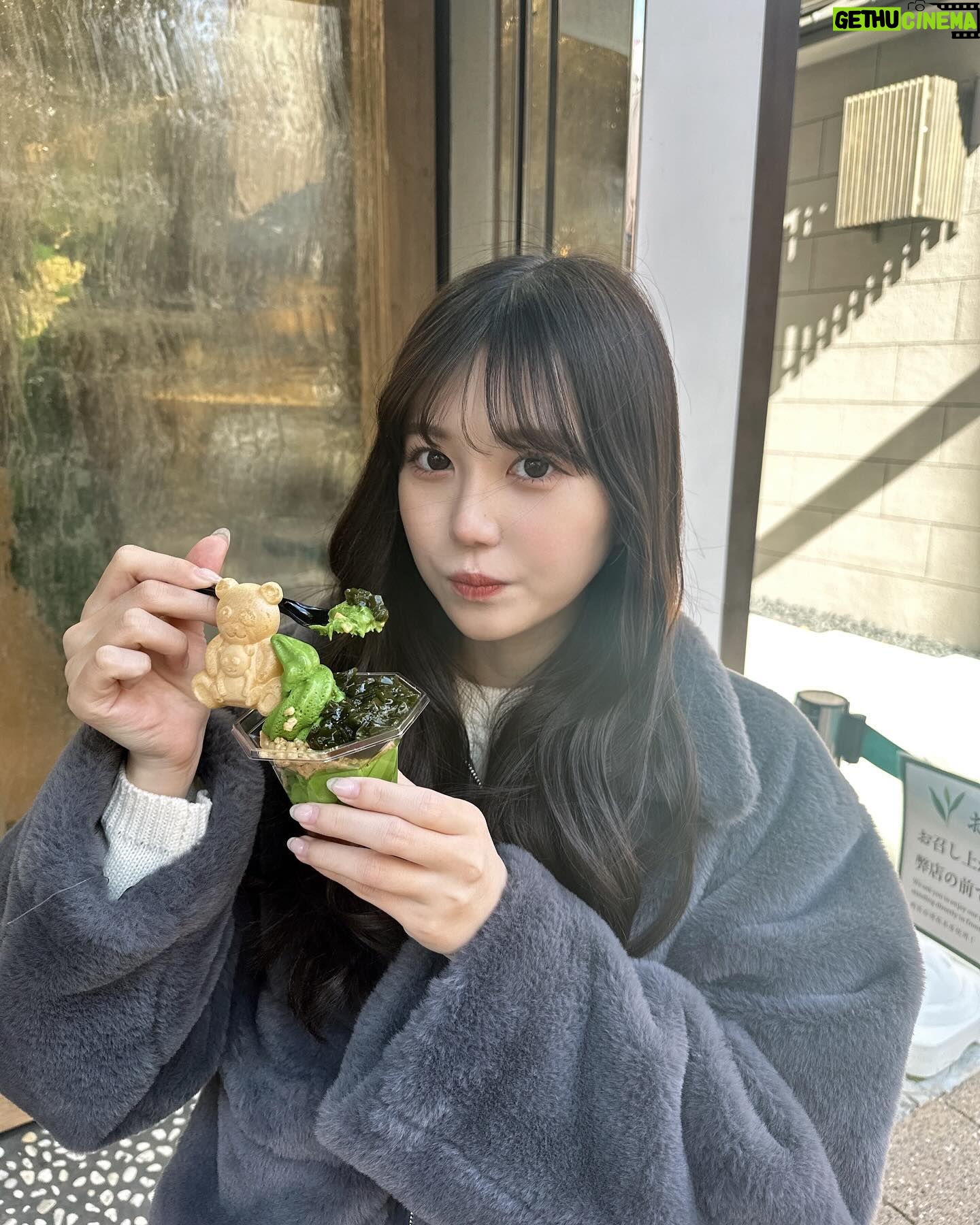 Ui Mihara - 21.5K Likes - 浅草行って抹茶アイス食べた
おいしかった