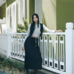Uie Instagram - . 🌴🏖 Staff. Contributing Editor 신희숙 (@heesook_s) Photography 윤송이 (@songgge) Styling 노경언 (@imyourapplepie) Hair 김귀애 (@gwiaekim) Makeup 김신영 (@sinyeong0907) Location JW 메리어트 푸꾸옥 에메랄드 베이 리조트 & 스파(@jwmarriottphuquoc)