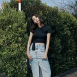 Uie Instagram - . 🌴🏖 Staff. Contributing Editor 신희숙 (@heesook_s) Photography 윤송이 (@songgge) Styling 노경언 (@imyourapplepie) Hair 김귀애 (@gwiaekim) Makeup 김신영 (@sinyeong0907) Location JW 메리어트 푸꾸옥 에메랄드 베이 리조트 & 스파(@jwmarriottphuquoc)