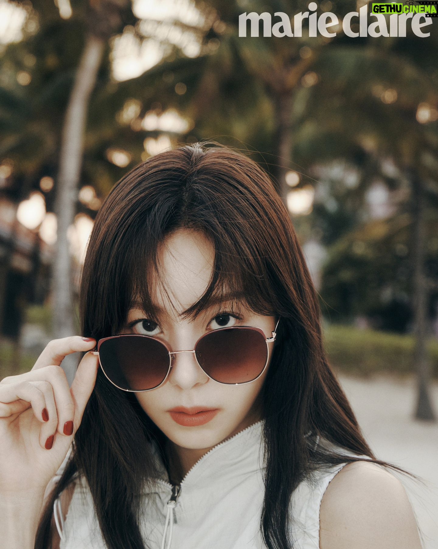 Uie Instagram - . ๐ด๐ Staff. Contributing Editor ์ ํฌ์ (@heesook_s) Photography ์ค์ก์ด (@songgge) Styling ๋
ธ๊ฒฝ์ธ (@imyourapplepie) Hair ๊น๊ท์ (@gwiaekim) Makeup ๊น์ ์ (@sinyeong0907) Location JW ๋ฉ๋ฆฌ์ดํธ ํธ๊พธ์ฅ ์๋ฉ๋๋ ๋ฒ ์ด ๋ฆฌ์กฐํธ & ์คํ(@jwmarriottphuquoc)