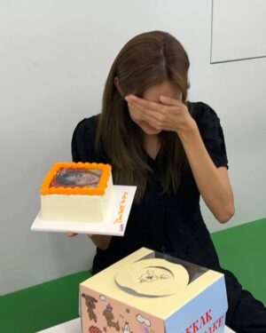 Uie Instagram - 진짜 고마워😭😭
내가 더 열심히 할께❣️❣️