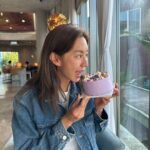 Uie Instagram – .
올해도 너무 즐거운 생일을 보냈습니다❤️
축하해 주신 모든분들
진심으로 감사합니다☺️