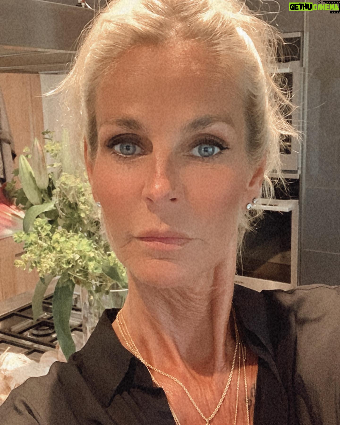 Ulrika Jonsson - 15.7K Likes - HBD to me!!!
Newest member of Club 55.
I’m smart.
I’m funny - peculiar AND haha.
I’m kind.
I’m generous.
I’m lively and opinionated.
I’m stronger than you could ever imagine.
I’m also soft af.
I’m impatient.
I’m filthy.
I’m perceptive and know you better than you know yourself.
I’m a lover not a fighter. But if you push me, I’ll fight like a lion.
I’m a proud feminist.
I’m not the person I was in my 20s, 30s or even my 40s.
I’m carving out a new life for myself now and I’m excited.
I want to love and be loved. But would always rather be on my own than suffer fools.
I make good sourdough and good love.
And I still hate goat’s cheese.
#birthday
#55