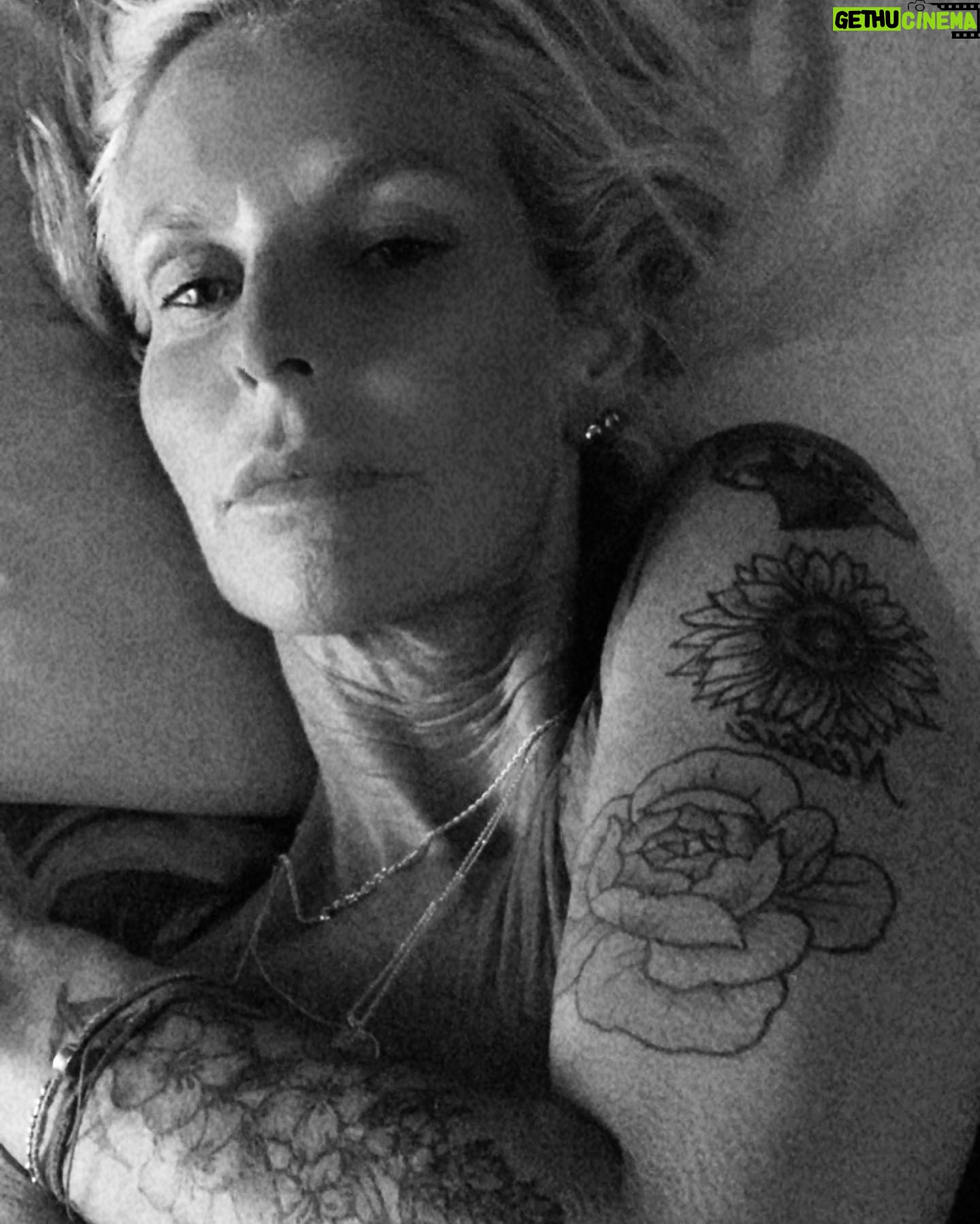 Ulrika Jonsson - 15.7K Likes - HBD to me!!!
Newest member of Club 55.
I’m smart.
I’m funny - peculiar AND haha.
I’m kind.
I’m generous.
I’m lively and opinionated.
I’m stronger than you could ever imagine.
I’m also soft af.
I’m impatient.
I’m filthy.
I’m perceptive and know you better than you know yourself.
I’m a lover not a fighter. But if you push me, I’ll fight like a lion.
I’m a proud feminist.
I’m not the person I was in my 20s, 30s or even my 40s.
I’m carving out a new life for myself now and I’m excited.
I want to love and be loved. But would always rather be on my own than suffer fools.
I make good sourdough and good love.
And I still hate goat’s cheese.
#birthday
#55