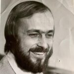 Ulrika Jonsson Instagram – Älskade pappa. 
Today you would have been 80.
Have missed you these last 27yrs.
Have missed your humour; your practical jokes; your love of life; your love of the female form; your love of food; your love of dogs; your love of a tipple at inappropriate times;your practicality.
Have missed you sitting around in your underpants; missed your hoovering naked at 4am.
Have even missed your unreliability; your inconsistency; your inability to ever be on time. Have missed you forgetting my birthday.
But most of all I’ve missed time with you. And the way you always stole the food on my plate and called me “gumman”. Or by my sister’s name.
You were the love of my life.

#bossejonsson