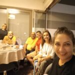Ulviye Karaca Instagram - Kuzenlerimle keyifli bir aksamdi💞