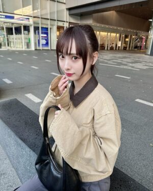 Umeyama Cocona Instagram - ポニーテール🤍

#ポニーテール#ヘアアレンジ#私服#ZARA