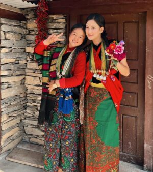 Upasana Singh Thakuri Instagram - मैकोट 🫶🏻❤️