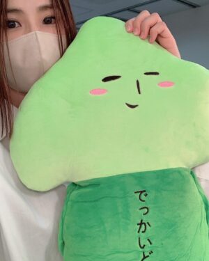 Uru Instagram - 北海道公演、ありがとうございました
緊張しましたが、温かい拍手で見守ってくださって嬉しかったです

順調な滑り出しでした笑

ラブラブサンド美味しかったです
また来れるように頑張ります！

次は岡山！

#contrastTour
#uru