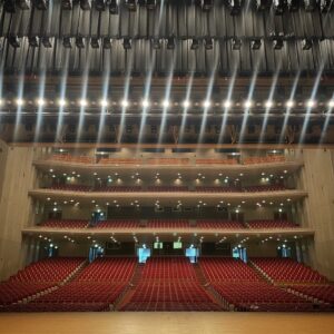 Uru Instagram - 愛知公演、ありがとうございました
悪天候の中お集まりいただき、感謝の気持ちと申し訳なさと心配と、、色んな気持ちがありましたが、本当にありがとうございました

みなさん、どうかどうか、気をつけてお帰りください

名古屋も、美容院のシャンプーの時目を開けてる人少数派だったな、、、

もう少しいると思うんだけどな

#contrasttour 
#uru