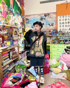 Utaha Instagram - . everyday LOVELY chan ʕ•ᴥ•ʔ.｡.:*☆ 海外ツアー private clothes styling collection✧❝ ົཽ≀ˍ̮ ❝᷀ົཽ⁎˳✧ Kawaii shoes ･:* . @crocsjp .: #ootd #fashionstyle ʕ•̫͡•ʕ•̫͡•ʔ•̫͡•ʔ•̫͡•ʕ•̫͡•ʔ•̫͡•ʕ•̫͡•ʕ•̫͡•ʔ•̫͡•ʔ