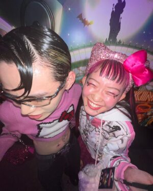 Utaha Instagram - .
Hello ﾐ・◦・ﾐ🎀｡.:*･ﾟ♥
サイコ~~⭐︎ Night ʕ⁎̯͡⁎ʔ༄pinkeye gal 踊り狂った🎶 
Ꮭövє..*❤︎Friend partyｽｷﾞ◡̈⃝︎⁎∗

SPOOKYPUMPKIN 本当に良いイベントでした!!

 

/＼＿_ ヘ／ヽ
/　　　 (＿(⌒厂ヽ
｜　　 　 　￣＼ノ
土 ●　ｏ　● 土
♡＿＿＿＿＿ノ