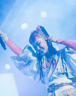 Utaha Instagram - .
thank you Clockenflap🕺💖
アジアツアー最後に最高なライブ！
【 @clockenflap 】

香港のみんな最高の盛り上がりをありがとう🫶
「かわ？」「いい〜！」を世界のみんなとできて嬉しいっ！
Kawaiiは最高DANEʕ⁎̯͡⁎ʔ༄⁎⁺˳✧༚

また世界に遊びにいきます‼️
あいしてるよーっ‼️‼️

photographer: @yokoyamarock 
stylist: @misaishibashi_ 
@starry_uff 
@frufru__official