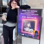V. E. Schwab Instagram – Come on tour with me for #thefragilethreadsofpower! Day 1, Pasco, WA.  #veschwab #shadesofmagic #addielarue #booktour