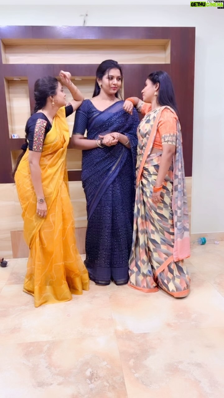 VJ Mounika - 1.3K Likes - 🤣
