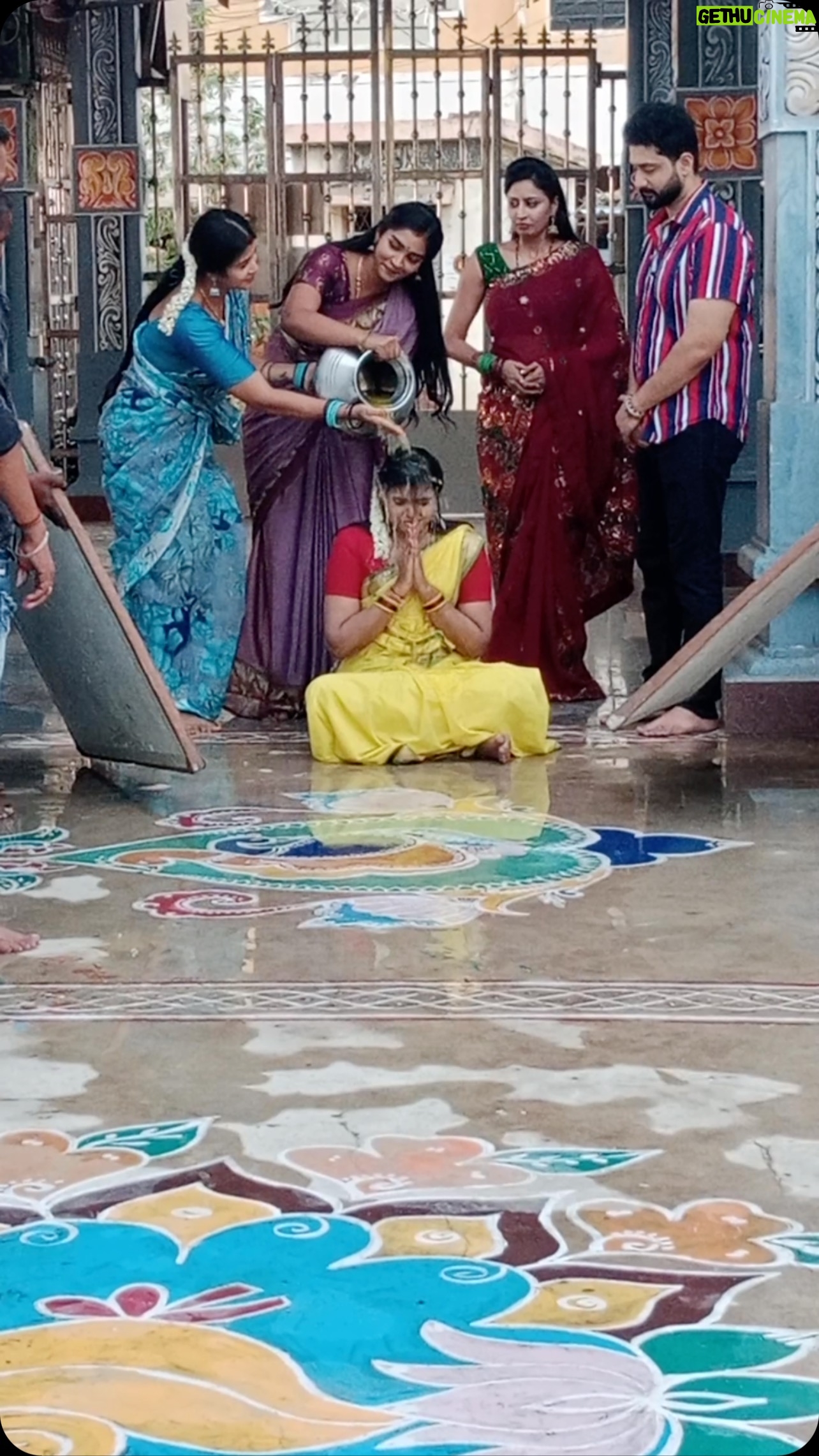 VJ Mounika - 846 Likes - Offscreen work #zeetamil #karthigaideepamserial