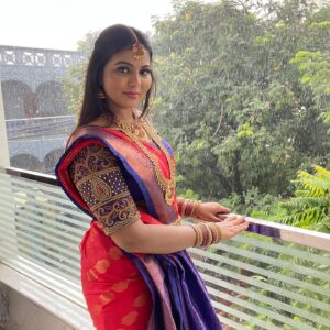 VJ Mounika Instagram - ❤️❤️❤️❤️🦋💫 #instagram #instagood

Beautiful saree and blouse from @lakshanam_designerstudio ❤️ 

Beautiful jewellery from @gold_copy1486 ❤️