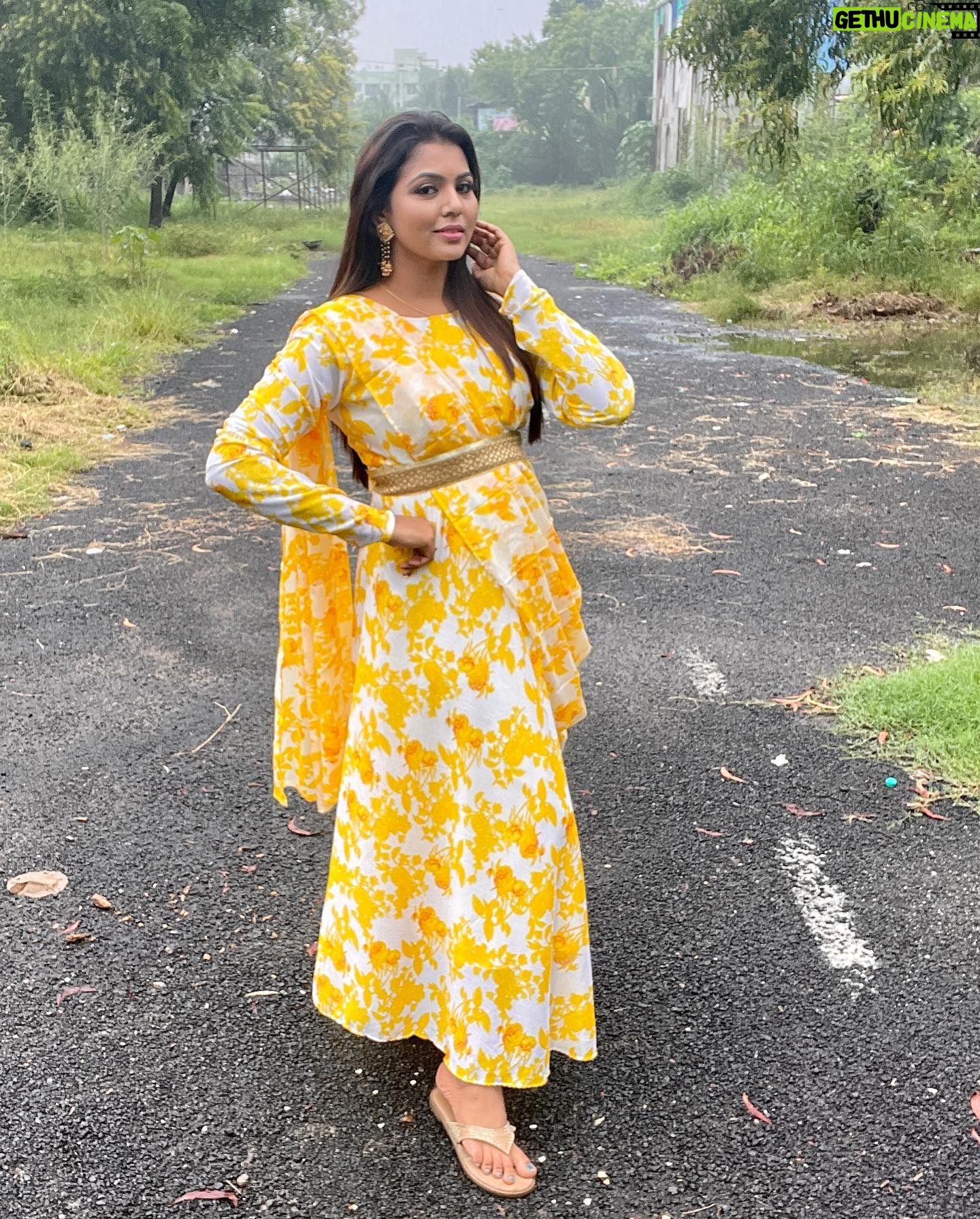 VJ Mounika - 713 Likes - 💃