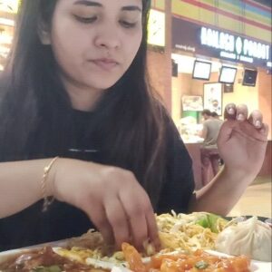 VJ Deepika Lakshmanapandi Instagram - Pov : Me spoiling my physical health to heal my mental health 
That's true 🥺🥺 
#vjdeepika