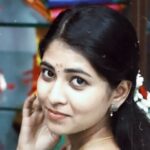 VJ Deepika Lakshmanapandi Instagram - மண்ணுப்பட்டு கீருமேன்னு வச்சிருந்தேன் மாறு மேல கீழ்ப்பட்ட பாதம் ஏதும் உறுத்துதா புள்ள 💕💕 Saree @vallis_vaseha Blouse @vastram_theethniccouture Dop @gokul_krishnan_1010 #vjdeepika