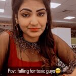 VJ Ezhilarasi Instagram – Does toxic guys carry magnet with them..!? 👀 cuz most of the girls are attracted to them bruh😵‍💫🙃