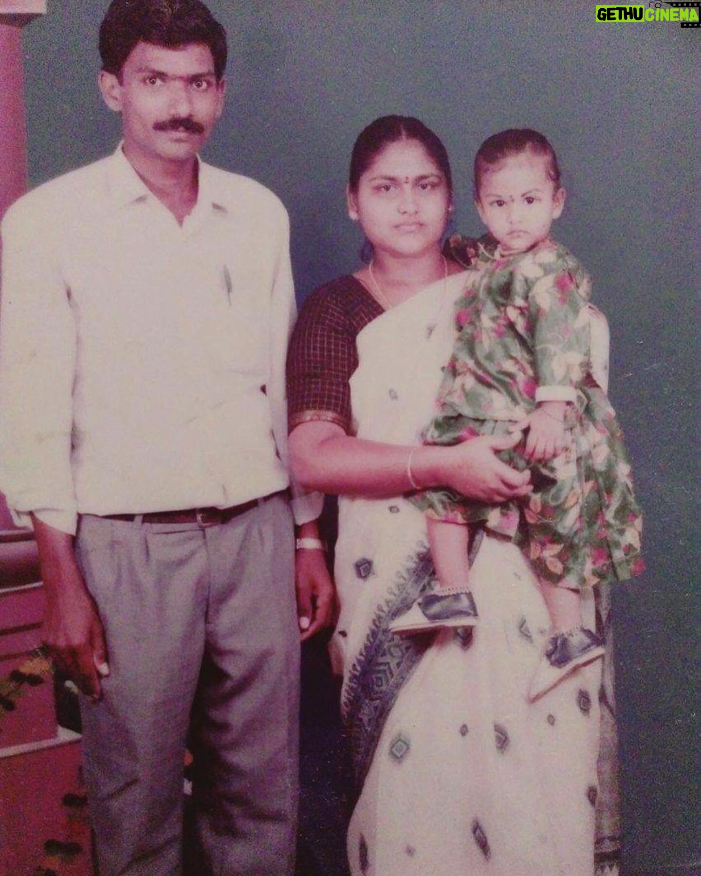 VJ Ezhilarasi Instagram - Happy birthday Amma❤️✨ My mommy has become updated , so she was scolding me to my villain (tambi) that I didn’t post any status itseems😂 aathi elaa mommies yum update aagitaanga pa😅 So this is for her🥰 Actually we both use to be like maamiyar marumugal only😂 but dhanush sir sohna maari - yaaruku daan sir amma nah pidikaadhu..!? I love her cuz wen I was a baby she was a baby too, she got married wen she was 14 years and avangaluku 15 years aaguradhukulla I was born🥲 baby kita toy kodukura maari , I was born as her toy, age difference eh enna nu theriyaadhu but I was always away from her from my 7th grade, to be honest it was after my tambi and elaa veetulayum iruka maari few situations made me to misunderstand the situation , And of course elaa siblings kulla yum iruka maari at first I hated my tambi but IPO he is my kozhandah ♥️ And coming back about my amma Though I didn’t share much of my life with her, I love her soo much , I think this is enough for IG , So naan enna solla varen nah, if u love someone be loud and express it, ulla matum irundha yaaraalayum “eyetex mai or boodha kannadi ” vechi lam kandu pidika mudiyaadhu.. So spread love and stay happy everyone♥️ Once again happy bday to my maamiyar amma❤️✨