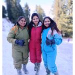 VJ Ezhilarasi Instagram - Happy birthday Amma❤️✨ My mommy has become updated , so she was scolding me to my villain (tambi) that I didn’t post any status itseems😂 aathi elaa mommies yum update aagitaanga pa😅 So this is for her🥰 Actually we both use to be like maamiyar marumugal only😂 but dhanush sir sohna maari - yaaruku daan sir amma nah pidikaadhu..!? I love her cuz wen I was a baby she was a baby too, she got married wen she was 14 years and avangaluku 15 years aaguradhukulla I was born🥲 baby kita toy kodukura maari , I was born as her toy, age difference eh enna nu theriyaadhu but I was always away from her from my 7th grade, to be honest it was after my tambi and elaa veetulayum iruka maari few situations made me to misunderstand the situation , And of course elaa siblings kulla yum iruka maari at first I hated my tambi but IPO he is my kozhandah ♥️ And coming back about my amma Though I didn’t share much of my life with her, I love her soo much , I think this is enough for IG , So naan enna solla varen nah, if u love someone be loud and express it, ulla matum irundha yaaraalayum “eyetex mai or boodha kannadi ” vechi lam kandu pidika mudiyaadhu.. So spread love and stay happy everyone♥️ Once again happy bday to my maamiyar amma❤️✨