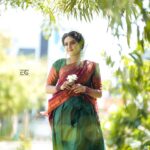 VJ Kalyani Instagram - தீரா சந்தோஷத்திற்கும் தித்திக்கும் வாழ்க்கைக்கும் இனிய தமிழ்ப் புத்தாண்டு வாழ்த்துகள்! For Ananda Vikatan Nambikkai Viruthugal :) ... 👗: @stylewithyas (Amazing work, thankyou darling sister) Mua: @kalaiartistry pretty work ka💛 Hairdo: @deepa_signature_hairstyles 💛 📸: @eyeclickzstudio 💛 #tamilnewyear #blessings #wishes #grateful #vjkalyani🎤