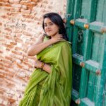 VJ Kalyani Instagram - Nothing more comfortable than a casual saree on a happy day 💛 ... 📸: @sk_wedding__photography #saree #happyattire #sareefashion #sareelove #vjkalyani🎤