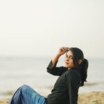 VJ Kalyani Instagram - Too many shades of me by the sea... ... 📸: @low.shutters_ #beach #bythesea #peace #happy #vjkalyani🎤