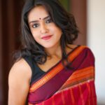 VJ Kalyani Instagram - Red Kanchi Silk Cotton handwoven saree from @panjavarnamsilks 📸: @gett_o_ Muah: @rekhamakeups #effortlesselegance #redsaree #tradition #panjavarnam #vjkalyani🎤