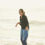 VJ Kalyani Instagram - Too many shades of me by the sea... ... 📸: @low.shutters_ #beach #bythesea #peace #happy #vjkalyani🎤