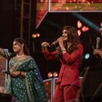 VJ Kalyani Instagram – Swipe>>> 💛
(DO NOT MISS THE LAST PIC‼️
Or may be the pics on the wholeee🙈)
…
Yet an other massive show with stellars @sivakarthikeyan  @sreeleela14 @actorsathish @iambababaskar 
Anantara’24 Thankyou for all the loveee DSU💛💛

Breaking the blues with @lithas_rentals 
📸: @balaartphotography thankyou, loving the work!

#host #collegeculturals #gratitude #sreeleela #sivakarthikeyan #actorsathish #bababaskar #fun #vjkalyani🎤