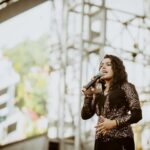 VJ Kalyani Instagram - As goofy on stage, coz thats where my heart is...! Pradeep Kumar Live in Concert at Trichyyy!! Wattta magical eve indeed it was, revamped the show post heavy rains and the crowd was still on!! @pradeep_kumar1123 anna, you are awesomeeeee💛 ... Congratulations lca & rafe na for the massive hittt despite the natural odds and thankyou for having meee💛💛 @makapa_anand anna my guiding starrr🥰🥰 ... Wearing: @lithas_rentals Muah: @revyz_makeover 📸: @cameracrewshorts ... #pradeepkumar #liveinconcert #host #trichy #vjkalyani🎤