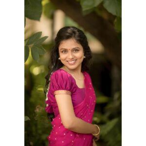 VJ Tara Instagram - Just a throwback ✨
.
.
#poser #positivity #happyme #vjtara #eventlifw