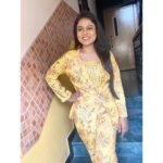 VJ Tara Instagram - Suit up💯 . Outfit: @mokshe_rental_destination #outfitoftheday #goodvibes #poser #eventtime