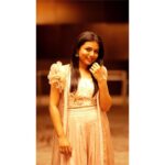 VJ Tara Instagram – Picture perfect randomness ✨
.
.
Pc: @divin_dop 
Outfit: @nach.fashionstoreindia 
Mua: @smokey_makeupbar_