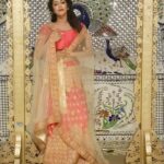 Vaibhavi Joshi Instagram - Mastani ❤️ #weekend #weekendvibes #indian #love #reels #reelsinstagram #reelsvideo #instagram #instagood #actress #reelindia #reelvideos