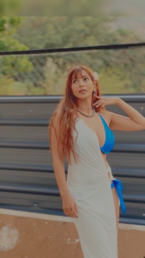 Vaibhavi Joshi Instagram - Embrace your inner divinity and let your light shine 🌟 

#friday #reel  #beauty #passion #love #embrace #your #inner  #divinity #vaibhavijoshi #shine #glow #bikini #fitness #actress #reels #reelsinstagram #reelvideo  #trendingnow #trendingsongs #summer #motivation #weekend #vibe #positivevibes #instagram #instagood #instafashion #mood #goodnight