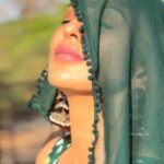 Vaibhavi Joshi Instagram - Be faithful to that which exists within yourself.-ANDRÉ GIDE😇 #eid #love #loveyourself #motivation #positivevibes #healing #positivity #inspiration #mindset #selfconfidence #confidence #happiness #selfawareness #life #quotes #mindfulness #growth #gratitude #self #selfrespect #vaibhavijoshi #reel #green #beauty #nature #reelinstagram #reelindia #bollywood #goodfriday