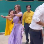 Vaibhavi Joshi Instagram - Discover yourself, otherwise you have to depend on other people’s opinions who don’t know themselves 😅😉 #reel #dance #memories #discovering #myself #love #life #osho #reelsinstagram #reelindia #trending #trendingreels #trend #trendingsongs #desi #instagram #instagood #instareels #vaibhavijoshi #reelviral #indianwedding #lifestyle #motivation #dancereels #gujrati #girl #vibing #goodday #trance #trendingsong