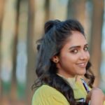 Vaishali Raj Instagram – ✨
.
.
.
.

#evariammayi #neneambani #ambani #nayanthara #mylove #arya #tamil #love #nature #lover #chocolate #reelsinstagram #instagood #trending