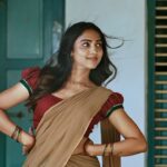 Vaishali Raj Instagram - Vintaga nanne nenu marichitine 🙈 . . . . Shot by @ganesh_b_parugani Hair @vicky_hairstylist_official #love #this #song #dance #kuchipudi #instgram #village #lover #mahasamudram #aditiraohydari #weekend #vibe #vaishliraj