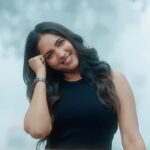 Vaishali Raj Instagram – Nuvvu kalisake modalayinde 🫶🏻🫶🏻….
.
.
.
.
#vaishali #love #winter #morning #animal #animalmovie #song #everevaro #emo #melody #ranbirkapoor #triptidimri #trendingreels #reelitfeelit #reels #instagram